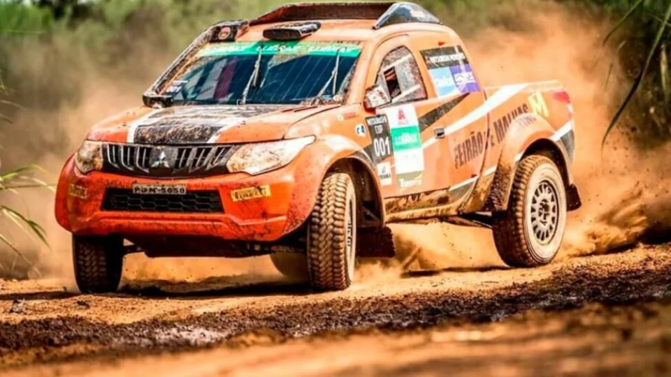 Mitsubishi oferece a clientes 4×4 oportunidade de fazer Rally