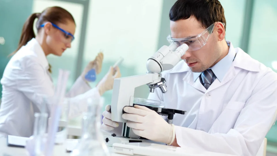 Dezembro é o último mês para realização do exame toxicológico periódico para os motoristas com CNH nas categorias C, D e E