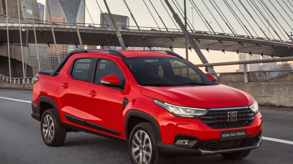 Vendas de picapes aceleram em fevereiro: Strada lidera, Saveiro surpreende e Ram domina segmento premium