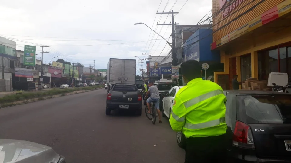 Fiscalização proporciona mais fluidez ao trânsito de Manaus
