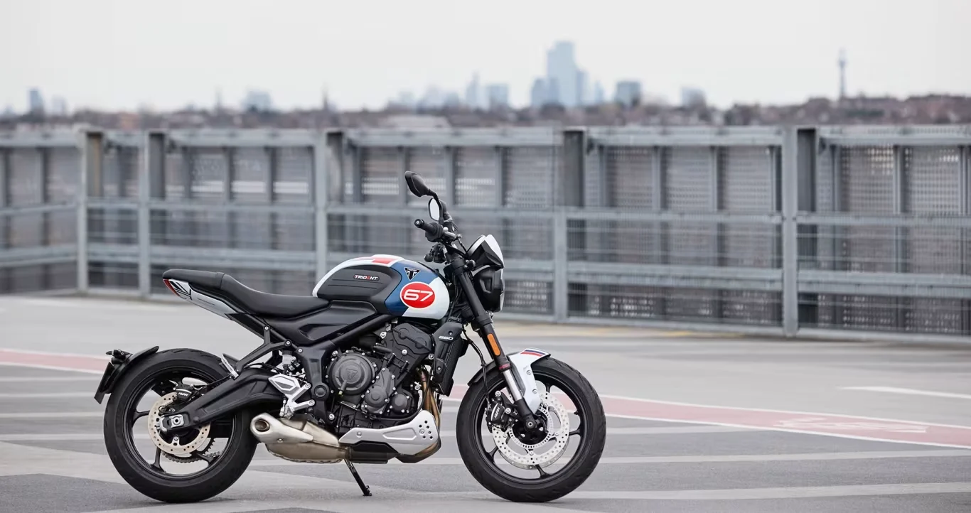 TRIUMPH lança a TRIDENT 660 SPECIAL EDITION