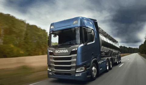 Titãs Suecos: Scania e Volvo travam duelo épico no mercado de pesados