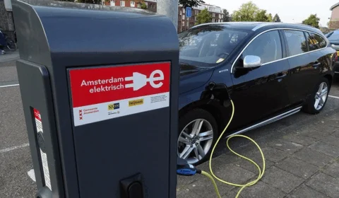 Maioria dos consumidores quer carros elétricos como opção de compra