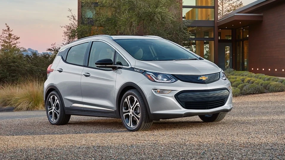 Chevrolet triplica rede de concessionárias para carros elétricos no Brasil