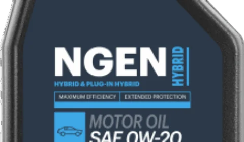 Motul lança linha de óleos NGEN para motos e veículos híbridos 