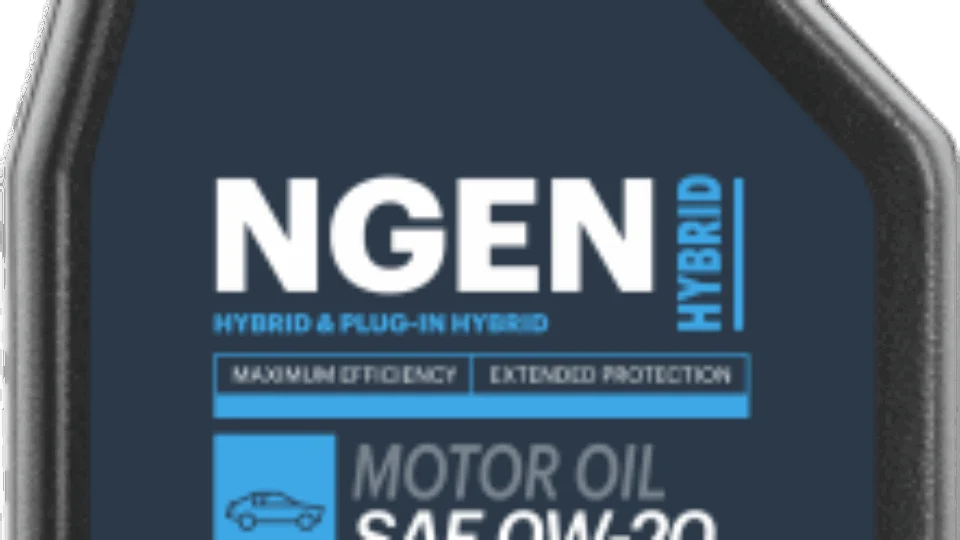 Motul lança linha de óleos NGEN para motos e veículos híbridos 