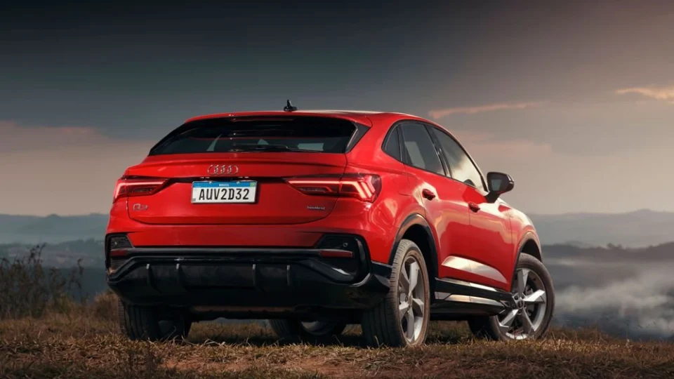 Audi lança novo Q3 Sportback com porta-malas maior