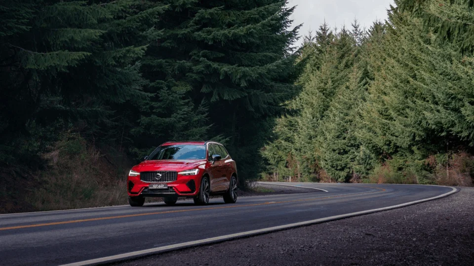 Volvo oferece descontos de até R$ 40 mil no XC60 