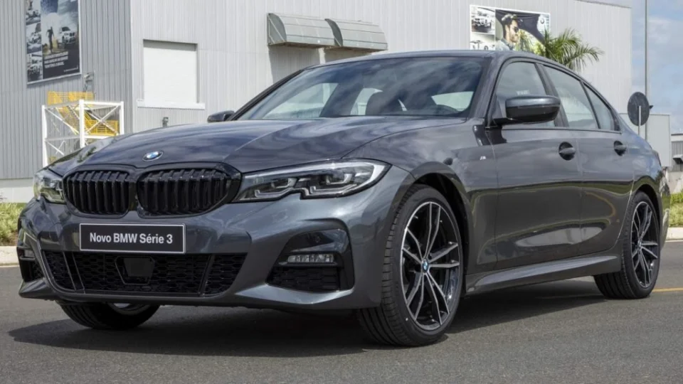 BMW chega a marca de 50 mil veículos conectados