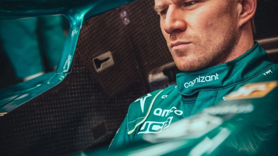 F1: Hulkenberg substituirá Vettel pela 2ª vez na Aston Martin este ano