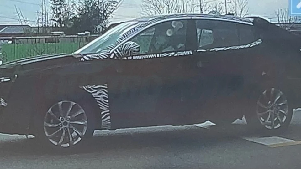 Chevrolet pode lançar novo “SUV coupé” para ficar acima do Tracker