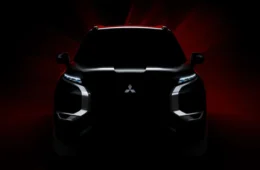 Novo Outlander PHEV: Mitsubishi revela data de estreia do SUV eletrificado