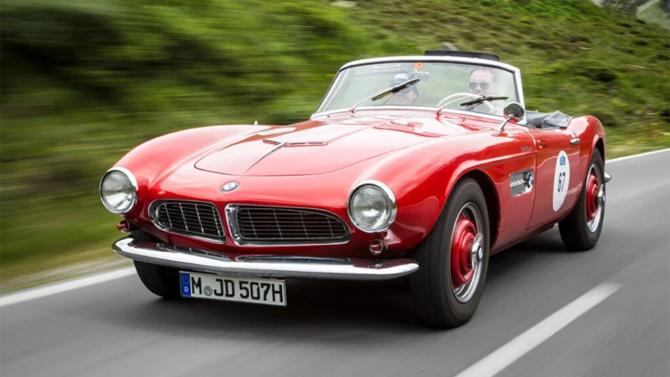 BMW 503 e 507: os carros que pararam o salão do automóvel em 1955 na Alemanha