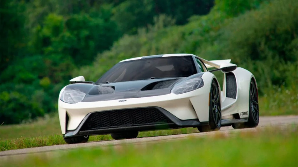 Ford GT ’64 Prototype Heritage Edition é nova edição limitada do supercarro