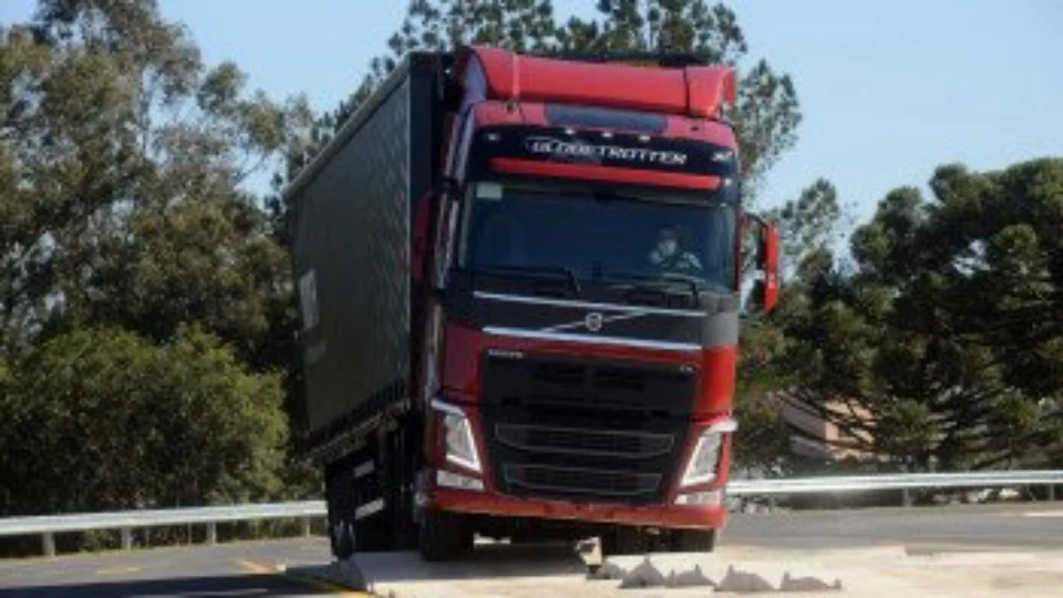 Volvo amplia e moderniza no Brasil o maior campo de provas da marca fora da Europa