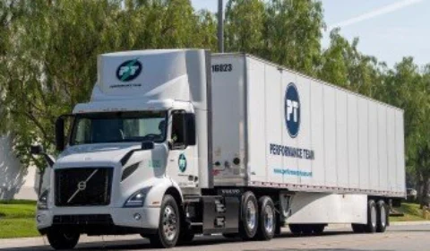 Maersk faz pedido recorde de caminhões elétricos Volvo