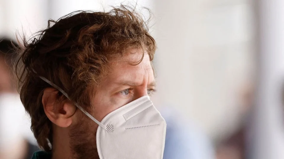 Vettel está fora do GP do Bahrein por covid-19; Hulkenberg o substitui