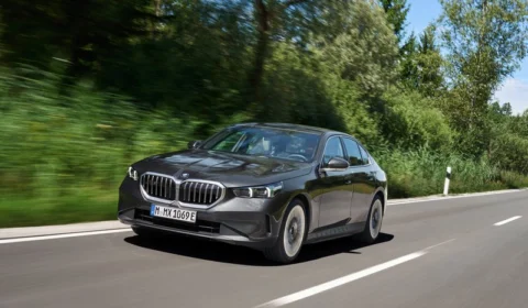 Novo BMW Série 5 Sedã agora também disponível com tração híbrida plug-in