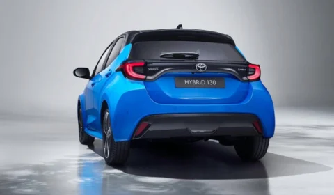 Novo Toyota Yaris  ganha mais tecnologia e nova motorização híbrida