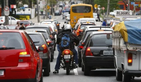 Maio Amarelo: Mercedes-Benz apoia ações de conscientização no trânsito