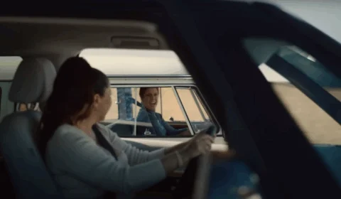 VEJA: VW comemora 70 anos no Brasil com emocionante dueto virtual de Maria Rita e Elis Regina