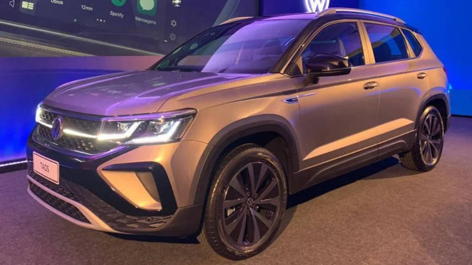 Volkswagen usa robôs de última geração no desenvolvimento do Taos