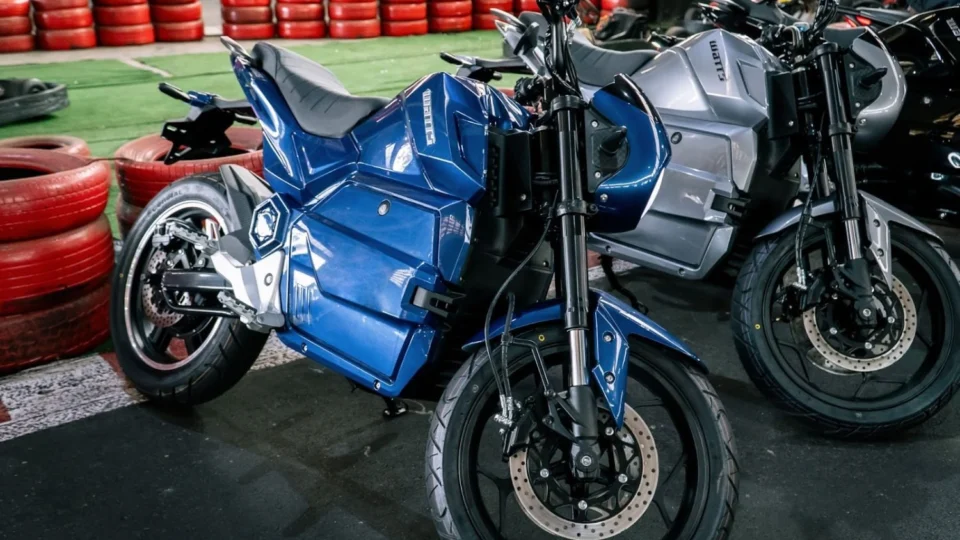 Nova moto elétrica da Watts chega unindo a maior autonomia e potência do mercado 