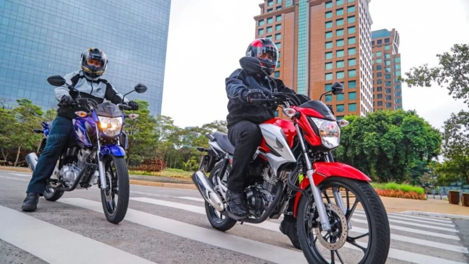 Honda CG 160 2022 ganha novo design em seu aniversário de 45 anos