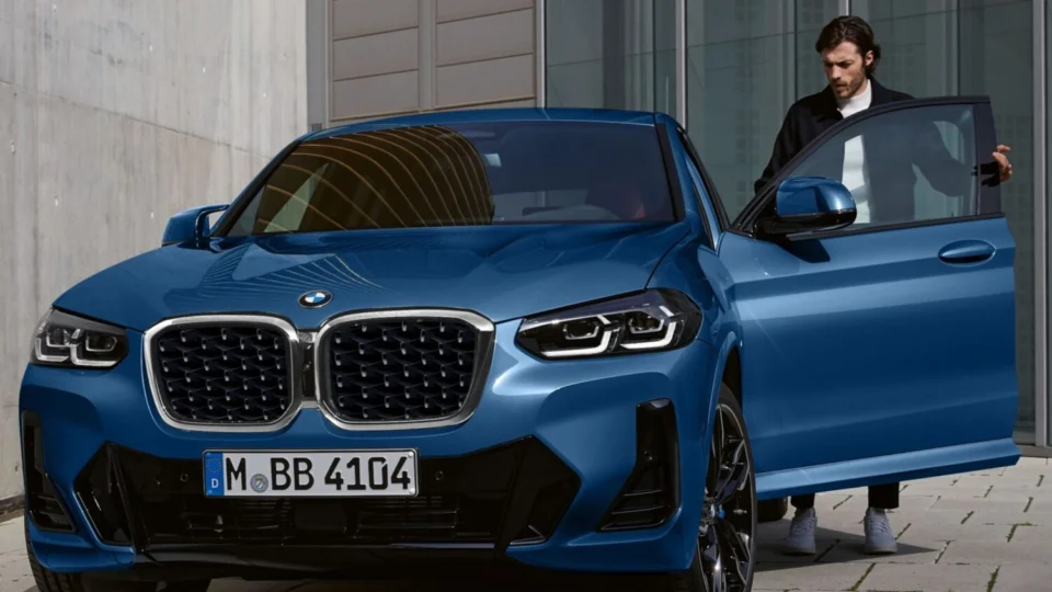 BMW X4 ganha nova versão no Brasil que alia o desejado design dos modelos SAC com um custo x benefício ainda mais atraente