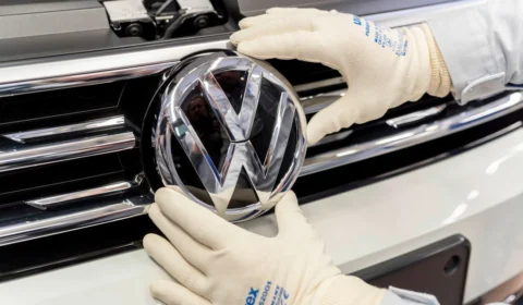 Volkswagen e Rivian: Um casamento promissor na era dos veículos elétricos