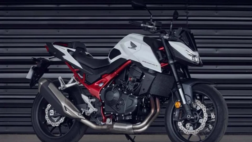 A nova Honda CB 750 Hornet recebe facelift e se assemelha a modelos Kawasaki Z