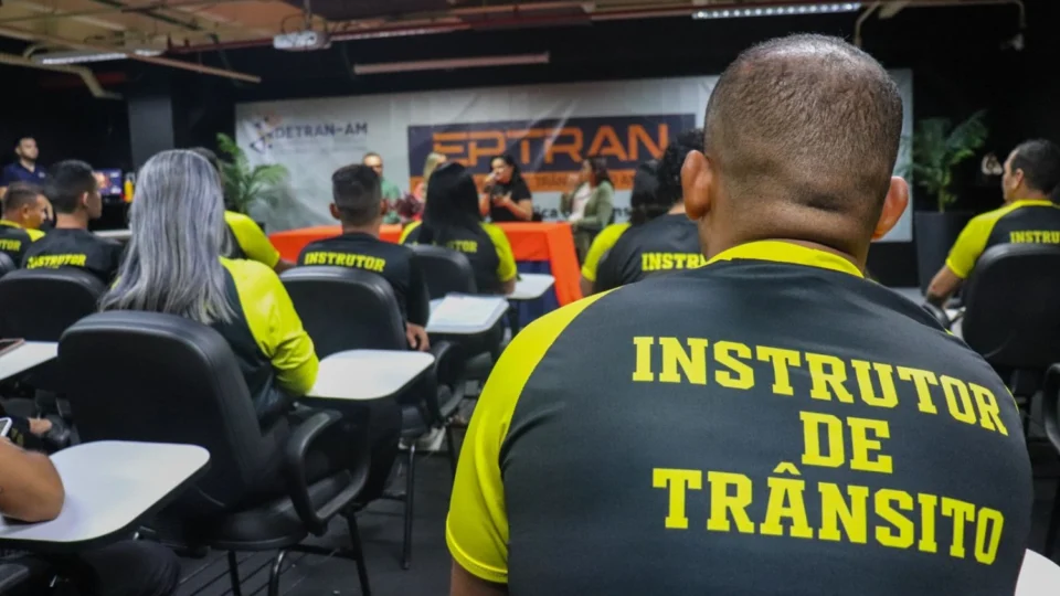 Detran-AM forma 71 novos instrutores de trânsito na Eptran
