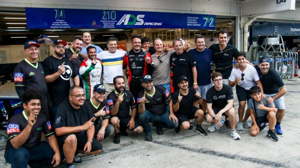 Just Motors Racing garante Pole Position na categoria P4 nas Mil Milhas de Interlagos