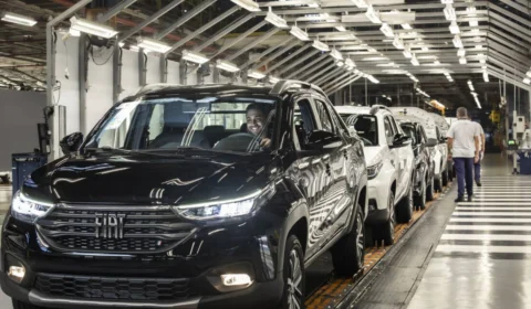 Stellantis amplia contratações no Brasil com 1,5 mil vagas até 2025