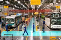 Marcopolo celebra 2024 com alta de 17,3% na produção e receita de R$ 8,5 bilhões