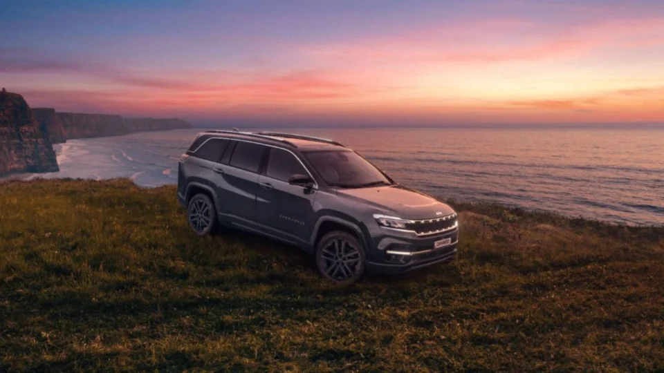 Jeep Commander Overland ganha motor 2.2 turbodiesel e reforça desempenho com preço a partir de R$ 309.990