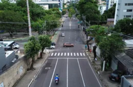 Novo semáforo é instalado no cruzamento das avenidas Umberto Calderaro e Belo Horizonte para melhorar fluxo e segurança