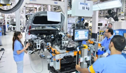 Produção de veículos sobe 15% em janeiro, impulsionada por exportações, mas importações preocupam setor