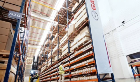 GAC inicia operações no Brasil com centro de distribuição e planos para produção local de veículos