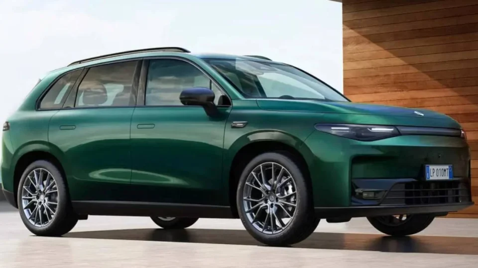 Stellantis confirma chegada do SUV elétrico Leapmotor C10 à América do Sul ainda em 2024