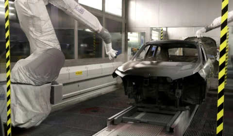 BMW Group Brasil adota bomba de calor sustentável em fábrica de Araquari e reduz emissões de CO₂