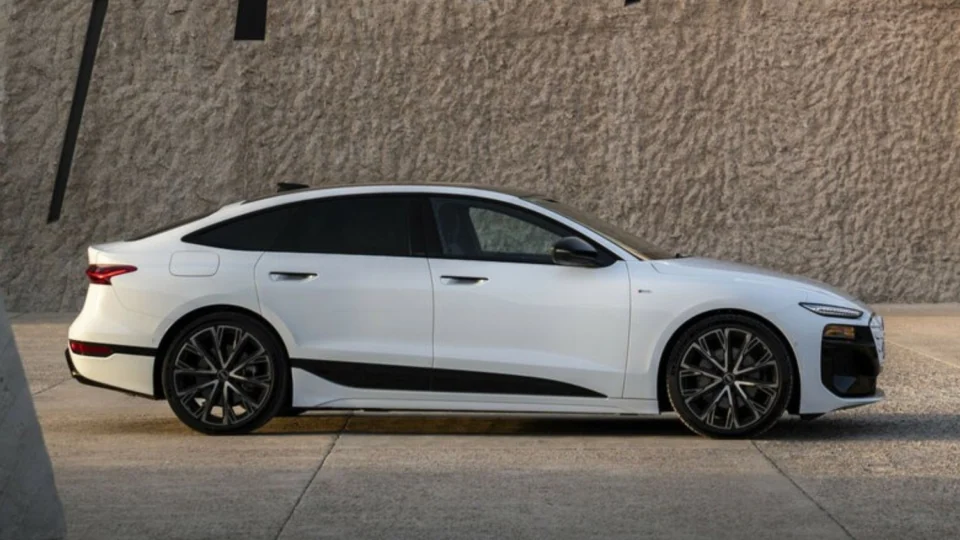 Audi amplia linha elétrica no Brasil com chegada do A6 e-tron no segundo semestre