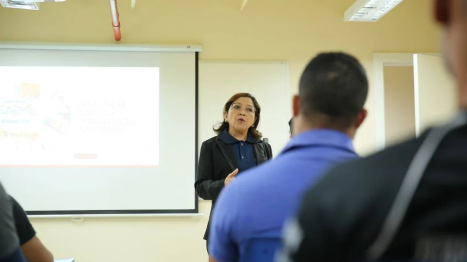 Detran-AM: Escola pública de trânsito oferece 420 vagas em cursos gratuitos para maio 2025