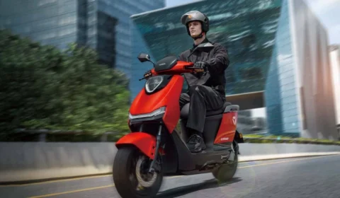 Yadea inicia produção de veículos elétricos em Manaus e fortalece presença no Brasil