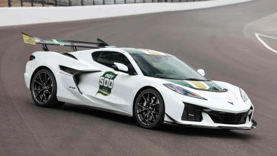 Chevrolet Corvette ZR1 2025: O pace car mais potente da história da Indy 500