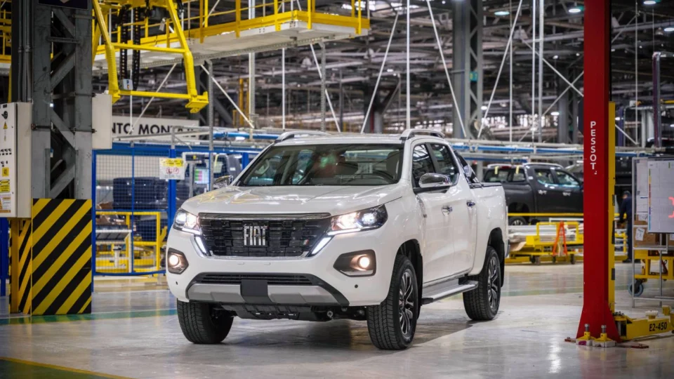 Stellantis inicia a produção da picape Fiat Titano na Argentina