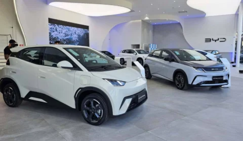 BYD alcança vice-liderança no varejo de automóveis no Brasil em abril de 2025 segundo Fenabrave