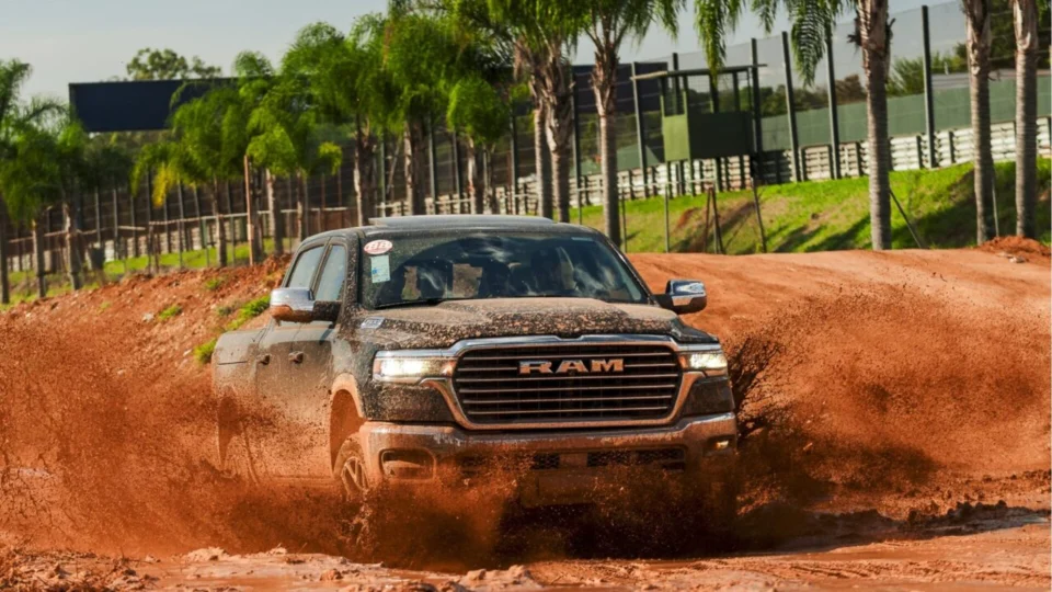 Ram brilha no Festival Interlagos 2025 com estreia da nova 3500 e experiências exclusivas