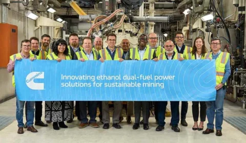 Cummins, Vale e Komatsu avançam em caminhão de mineração bicombustível Etanol/Diesel com testes do motor QSK60