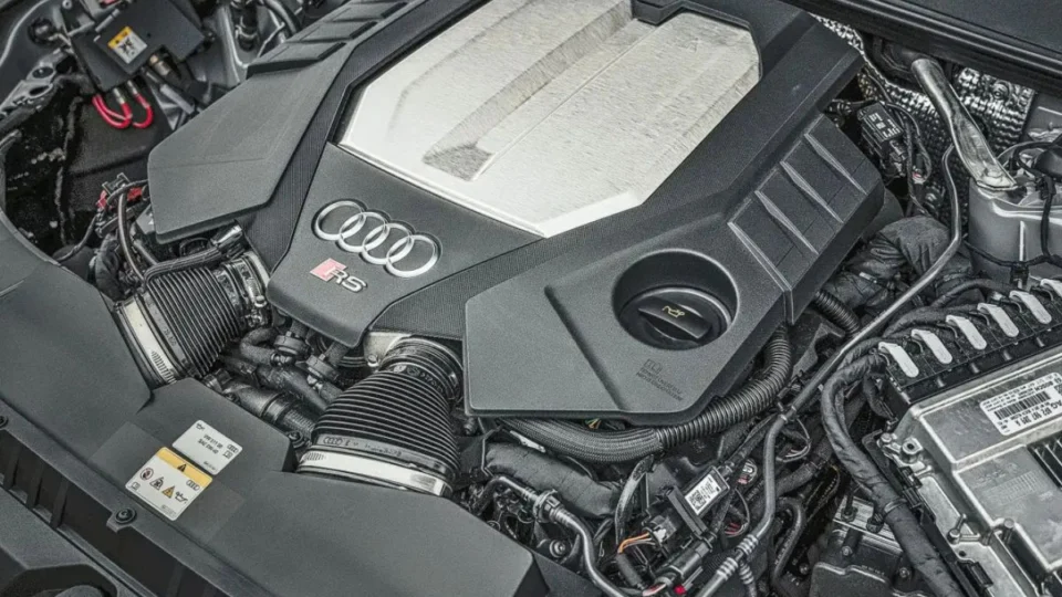 Europa recua e não vai proibir veículos com motor a combustão em 2035